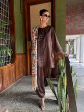 BARAE KHANOM TIMELESS SERIES’26 | ACORN SET