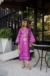 BARAE KHANOM SPRING SUMMER VOL 2 | PAVLOVA