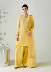 WANIYA BY MEHRAZAM ‘SOLENE LUXURY PRET’26 | VANILLA