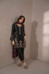 NIMRAH HAFSA ‘ZEINA FESTIVE FORMALS’26 | SAIYA
