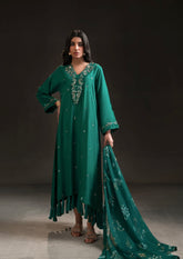 AMMARA KHAN GLITZ’24 | EMERALD GREEN BEAUTY SET