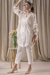 Farida Hasan | White Bubble