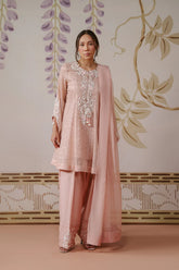 AMMARA KHAN ‘SIERA SUMMER LUXURY FORMALS’26 | PEACH SHIMMER