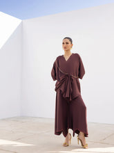IQA | LEAL MAROON