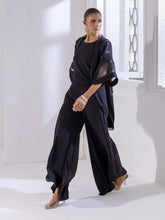 IQA DESIGN KAI’24 | YANI BLACK