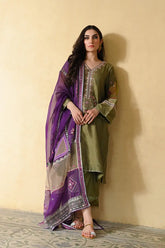 SUMAIRA KHANANI NARGIS LUXE PRET’24 | USWA