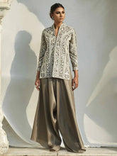 MISHA LAKHANI RTW FORMALS’24 | RANI JACKET & PANTS