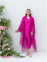 FLAIRS STUDIO ‘FREYA FESTIVE WEAR’24 | FUSCHIA