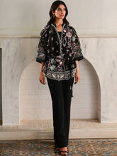 MISHA LAKHANI RTW’24 | VINCE WRAP & PANTS