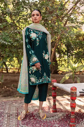 NADIA FAROOQUI SAIBAN LUXURY PRET’25 | ZEBA