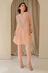 FARIDA HASAN ‘JUNE BLOOM’25 | WHIMSICAL JUNE WITH PANTS