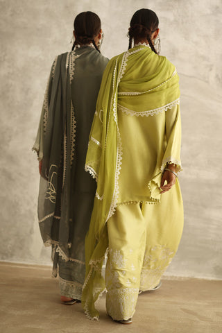 ROZINA MUNIB LUXURY PRET'24 | LELA 6