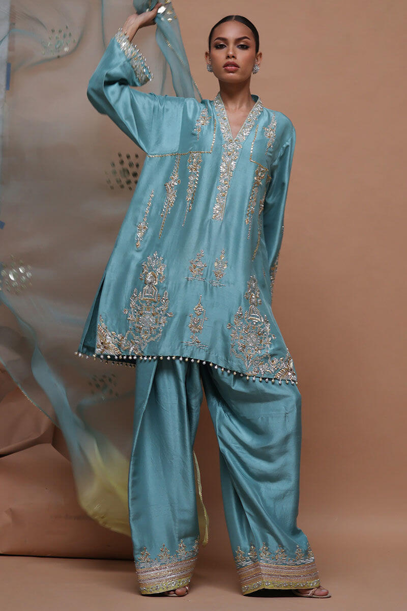 ROZINA MUNIB ‘LASHKARA’ SEMI FORMALS’24 | L4-08