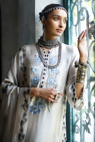 ROZINA MUNIB LUXE SILK PRET'26 | 02