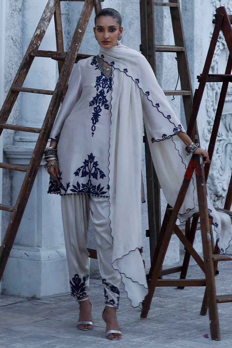 ROZINA MUNIB SILK LUXE PRET'26 | 17