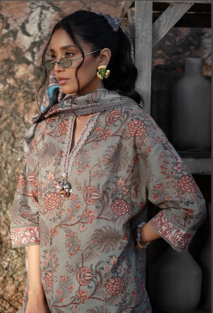 SANA SAFINAZ MAHAY LAWN’24 | US-35