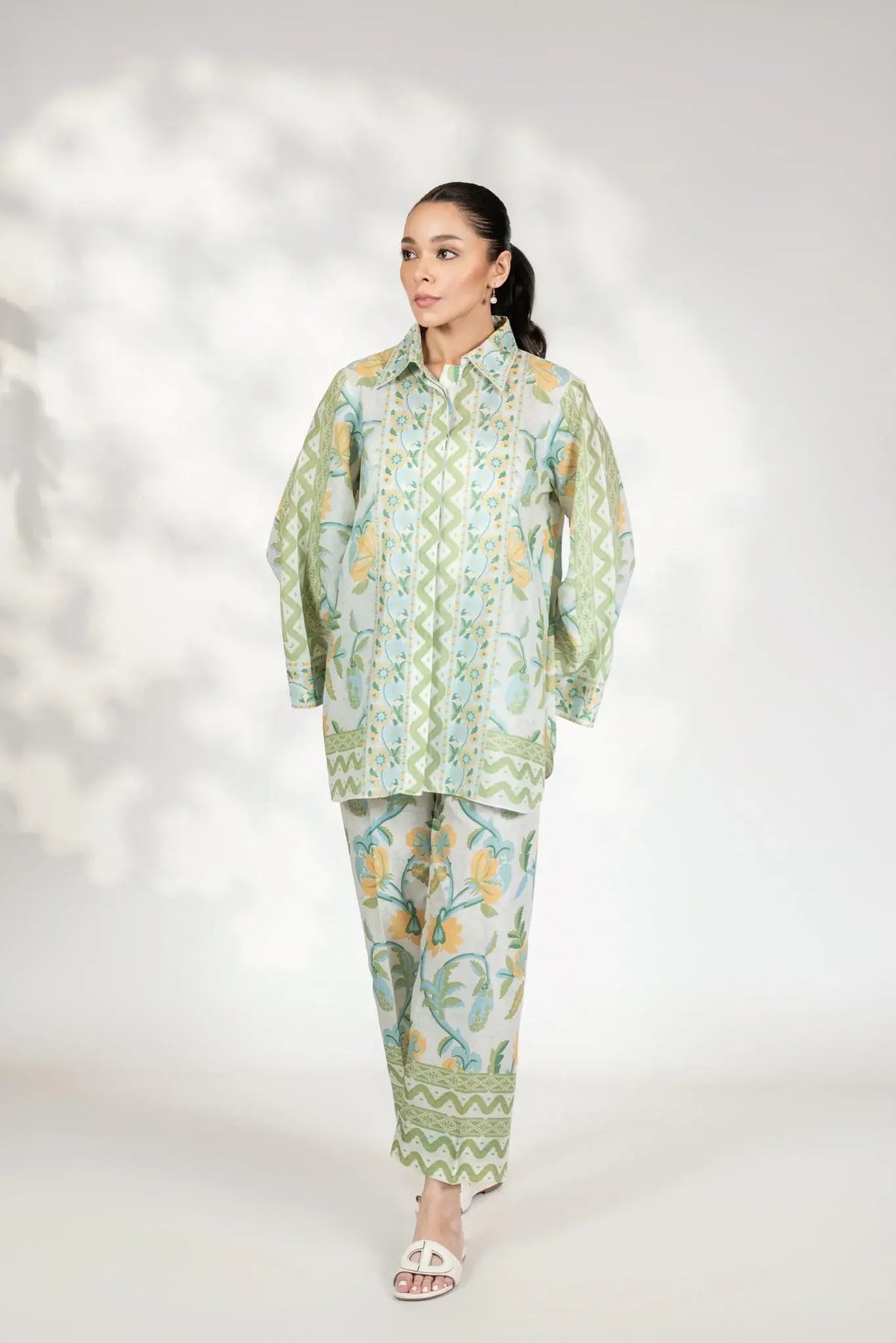 BARAE KHANOM SUMMER COLLECTION’24 | TROPICA B