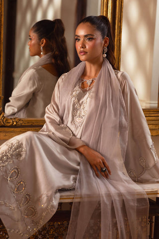 ANNUS ABRAR LEAH LUXURY PRET’26 | MARIEL SHIRT AND PANTS