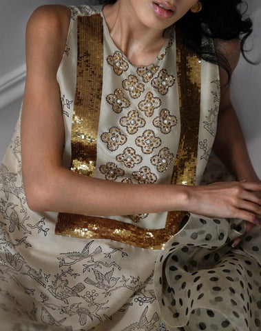 MUSE LUXE | LAMB’S WOOL BLOCK PRINTED & EMBELLISHED SET