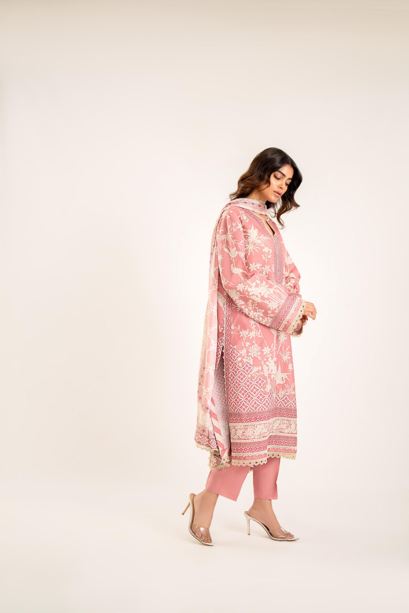 BARAE KHANOM SUMMER PRET’24 | NITA B