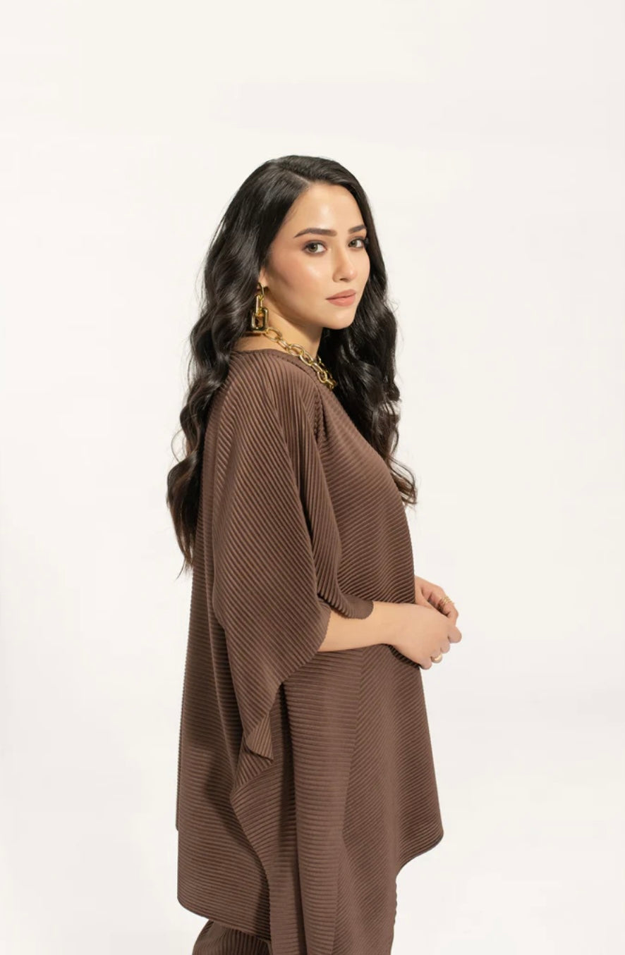 Hassal | Kiraz Brown Asymmetric Pleated Set