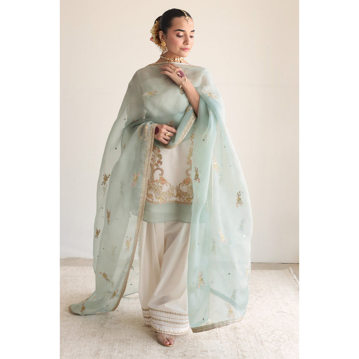 DYOT | WHITE & AQUA OUTFIT