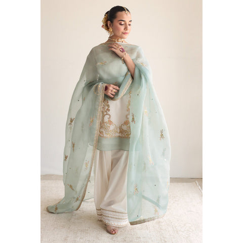 DYOT | WHITE & AQUA OUTFIT