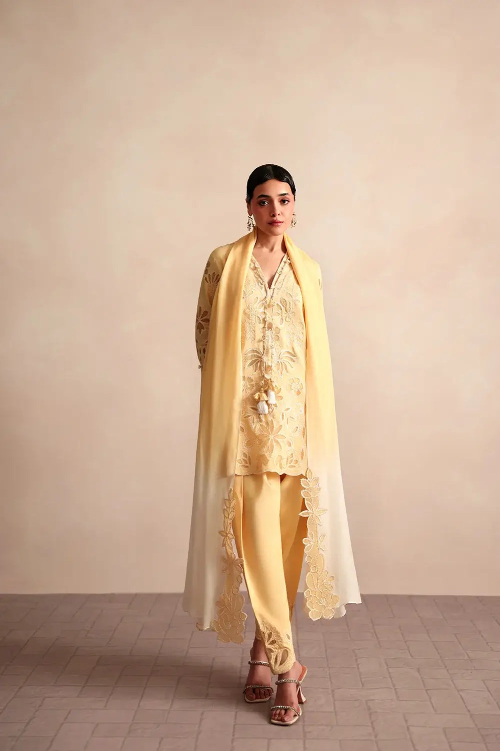 SAIRA RIZWAN ‘LAEL SILK PRET’26 | AVELIA