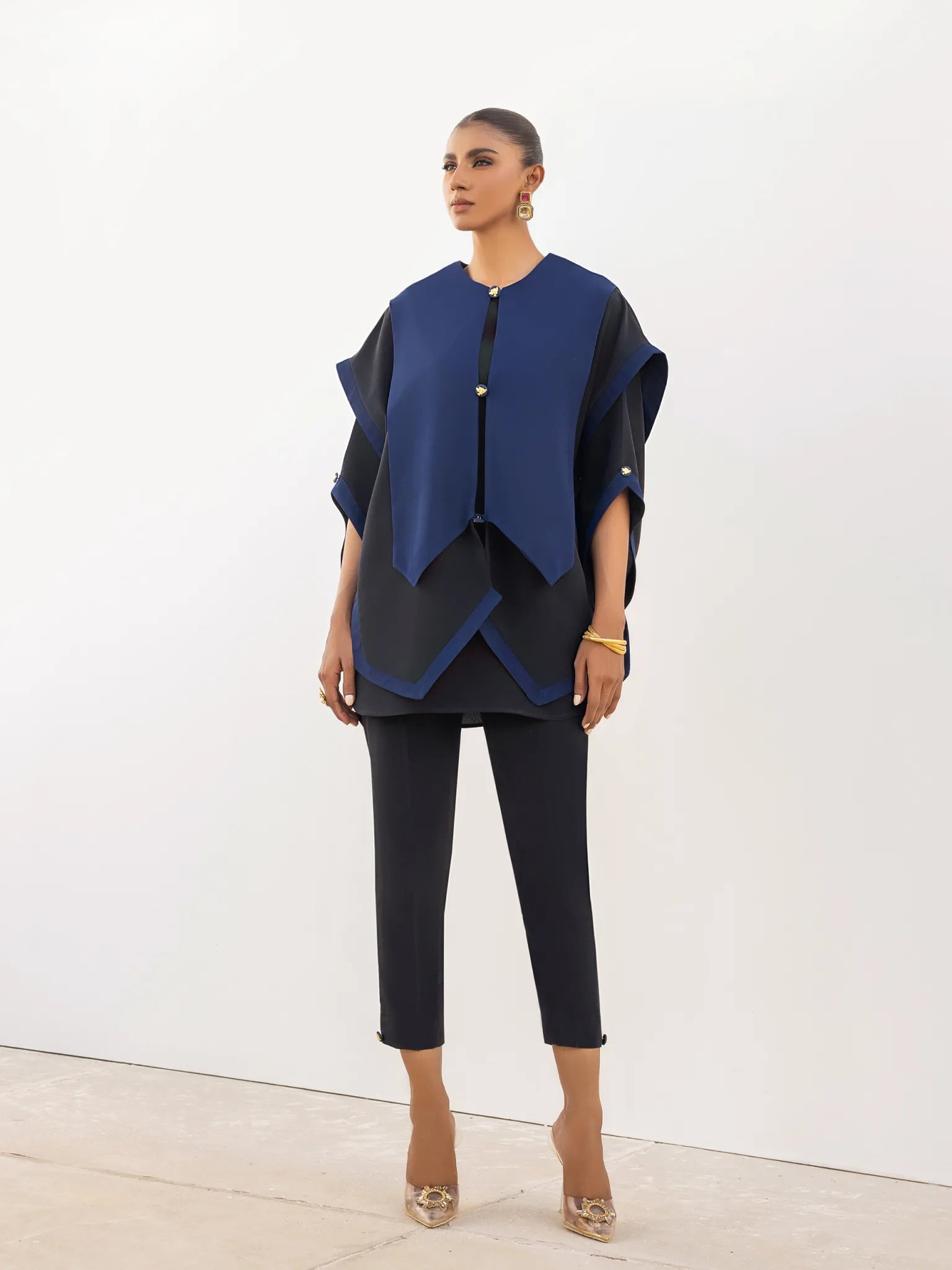 Iqa | Raya Navy Blue