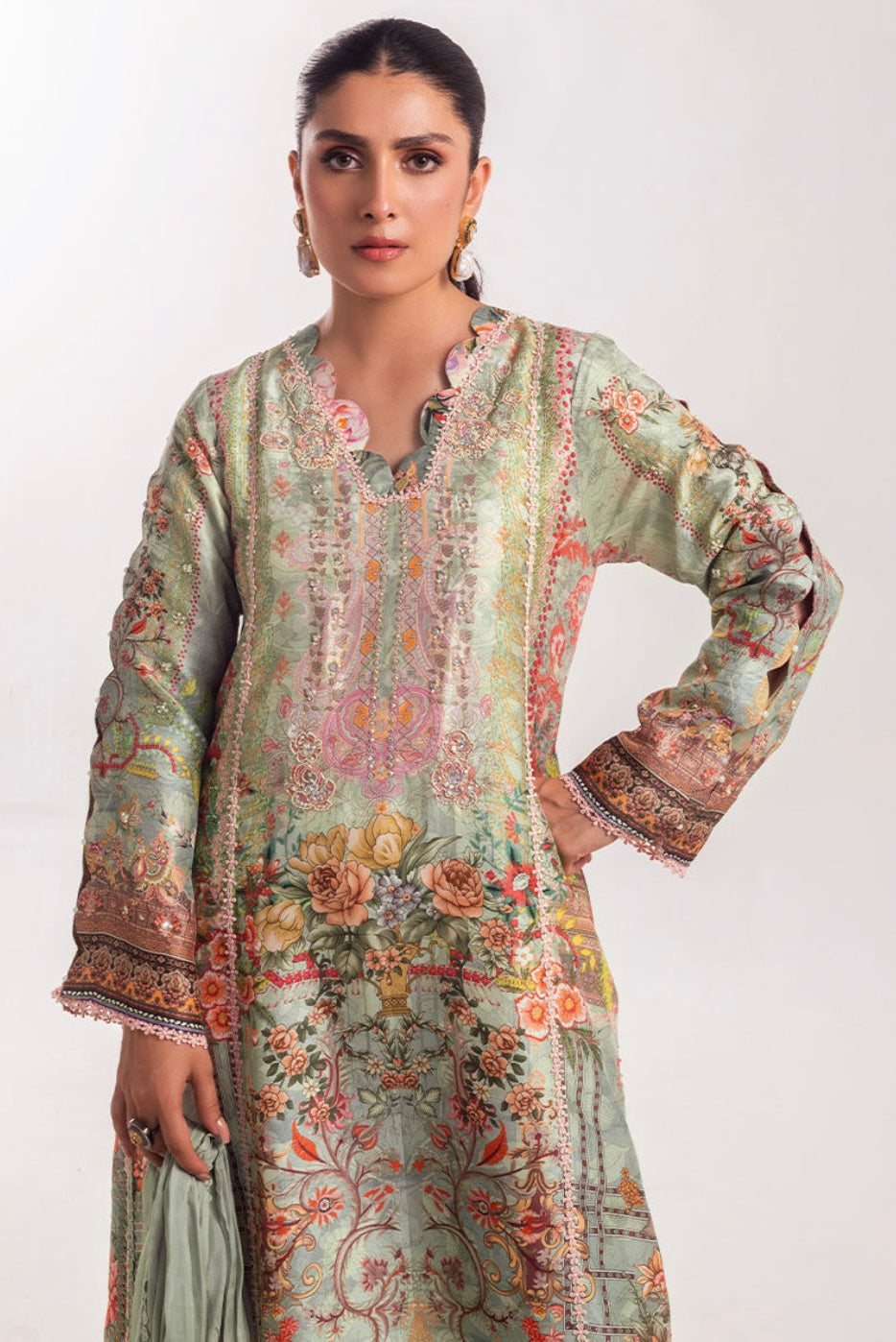 ANSAB JAHANGIR AYEZA LUXURY SILK’24 | IRIE