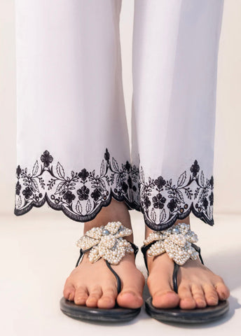 IMAGE CASUAL PRET | WHITE EMBROIDERED SET