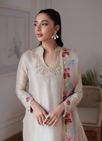 FARAH TALIB AZIZ LUXE PRET’24 | LIARA SAND