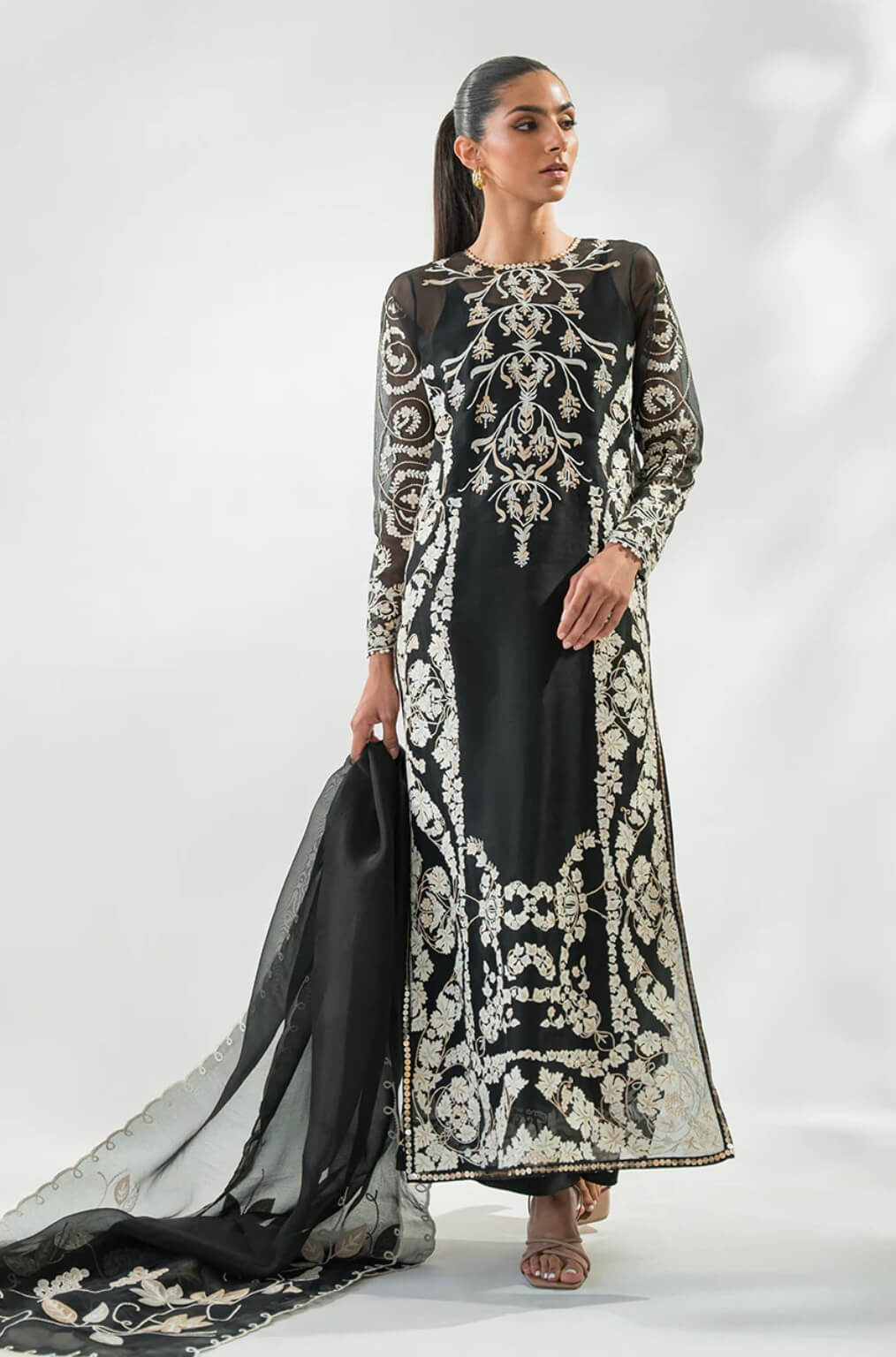 SANIA MASKATIYA AZURE EID EDIT’24 | NOORAH