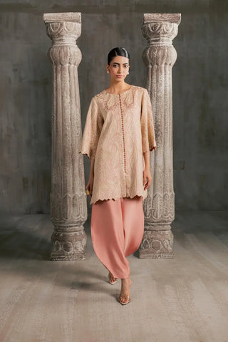 BARAE KHANOM AURA’26 | ROSELLE