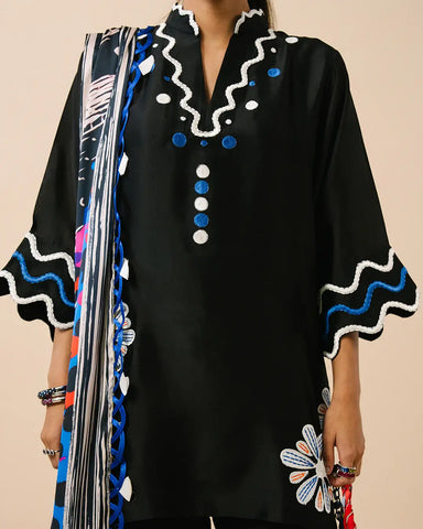 MEHREEN HAMZA TABANI ‘SOFT CHOAS LUXE PRET’26 | AMERICANO
