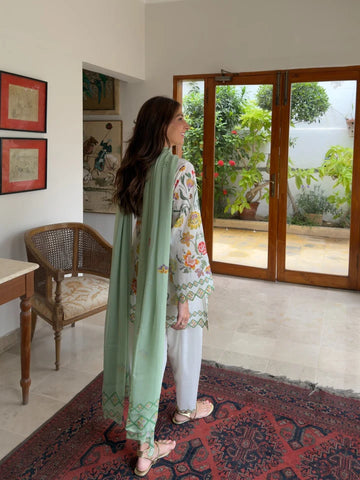 NAARJ LAWN PRET’26 | HAWAI