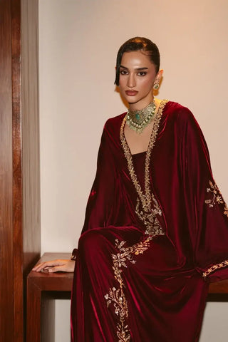 AMMARA KHAN ‘THE OVERTURE’26 | VELVET ROUGE KAFTAN