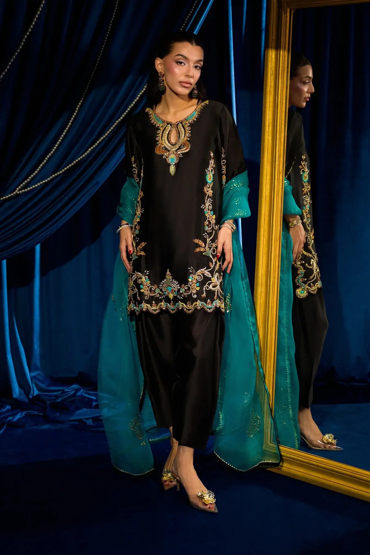FLAIRS ‘AYRA FESTIVE FORMALS’26 | BELLA BLACK