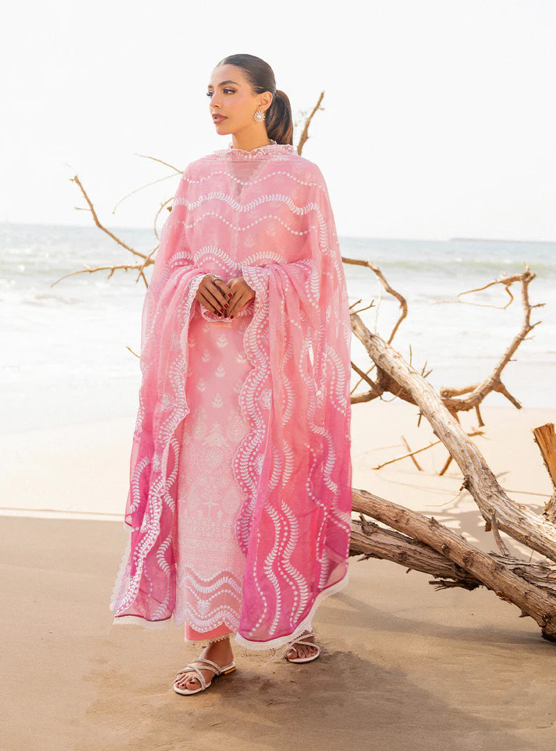 Zainab Chottani | Amyra