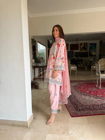 NAARJ LAWN PRET’26 | SPARKLE