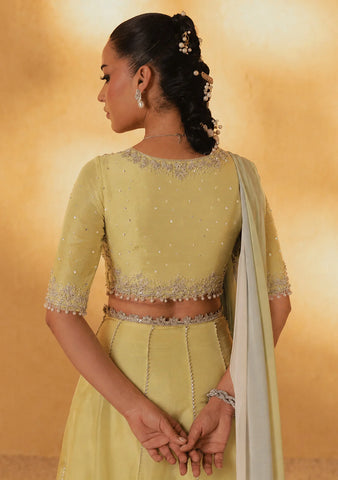 ZAINAB ZULFIQAR FESTIVE FORMALS’26 | NAZGOL