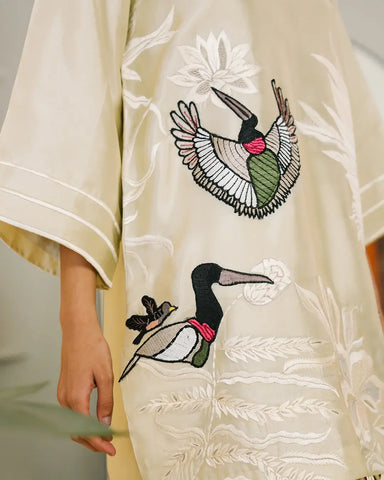MEHREEN HAMZA TABANI ‘SOFT CHOAS LUXE PRET’26 | CORTADO