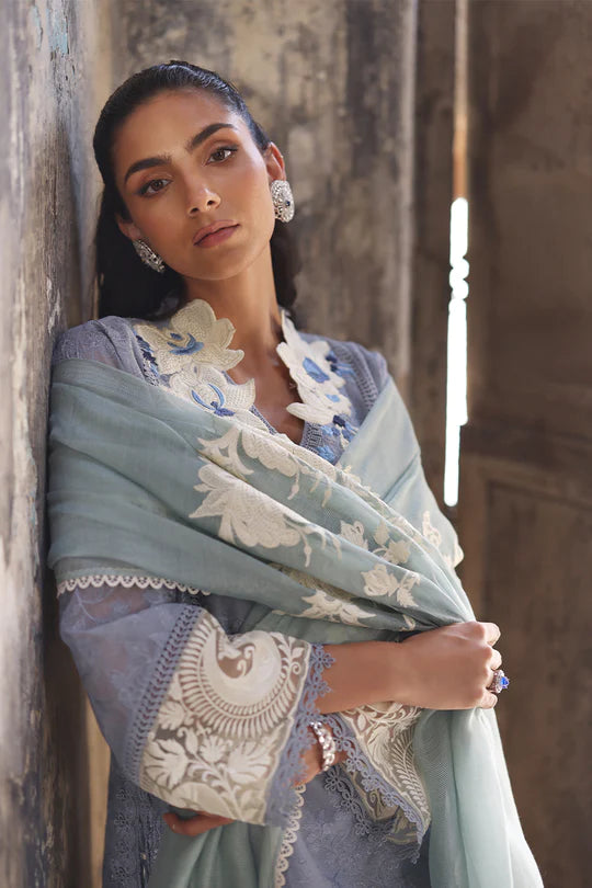 NADIA FAROOQUI | STAR GAZE