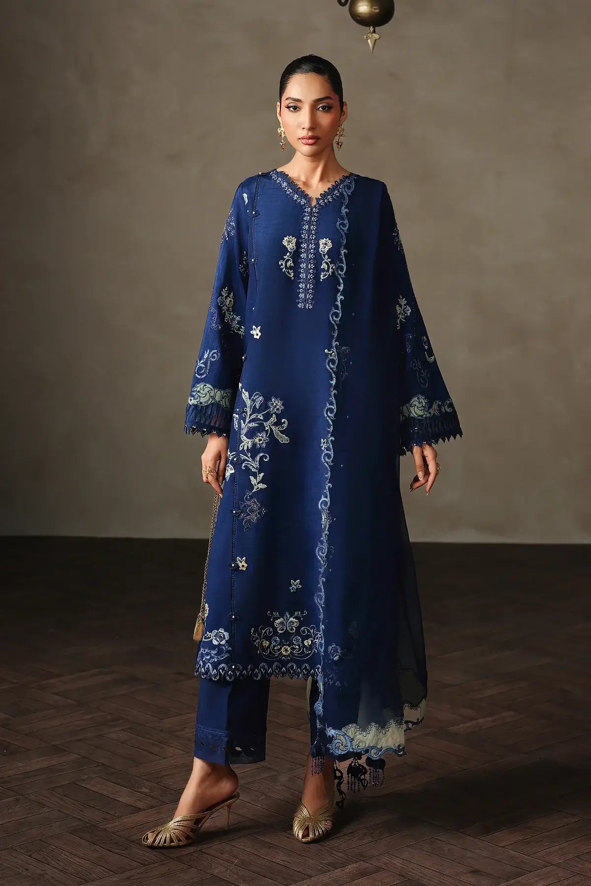 QALAMKAR LUXURY PRET’26 | CALINA