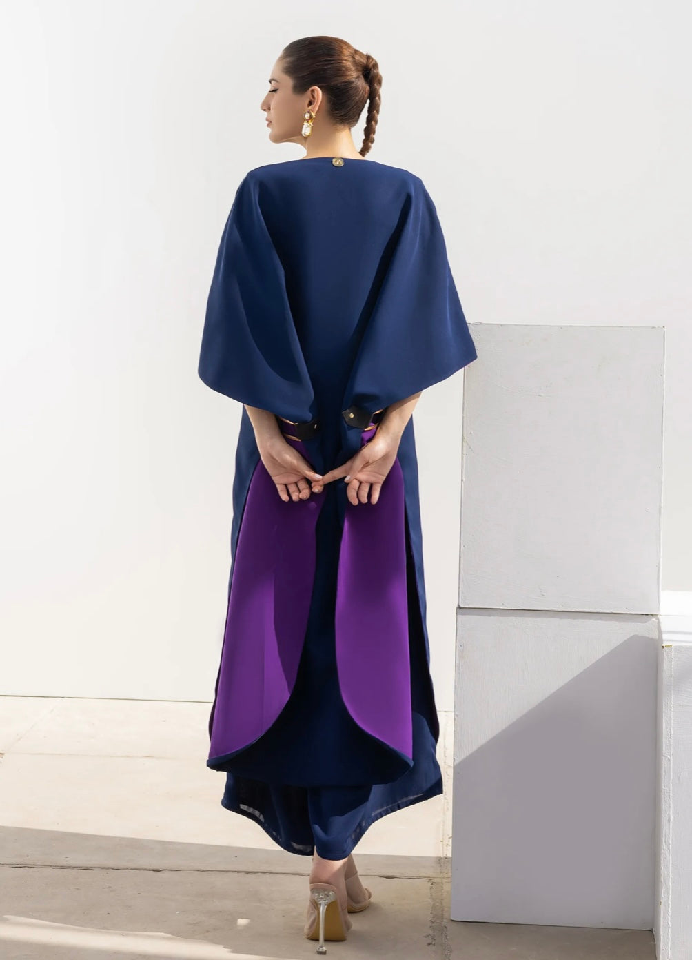 IQA | AIRA NAVY BLUE