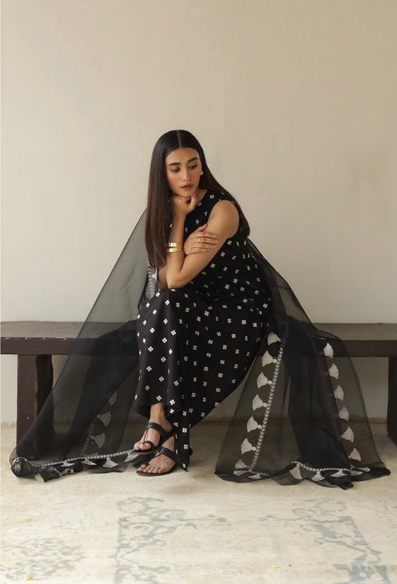DYOT MONSOON’24 | BLACK OUTFIT