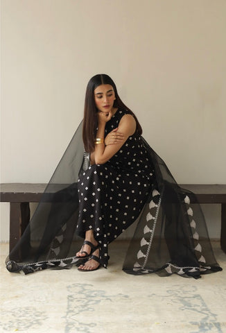 DYOT MONSOON’24 | BLACK OUTFIT