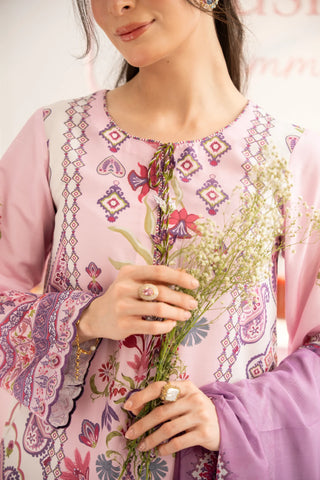 HUSNEARA SPRING SUMMER’26 | MOUVE