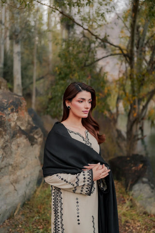 VINTAGE ‘MANNAT WINTER PRET’26 | MAVRA