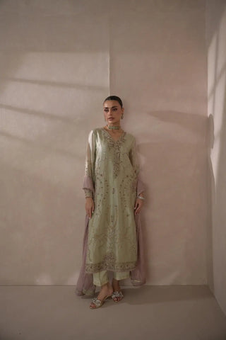 NIMRAH HAFSA ‘ZEINA FESTIVE FORMALS’26 | ZIVEYAR